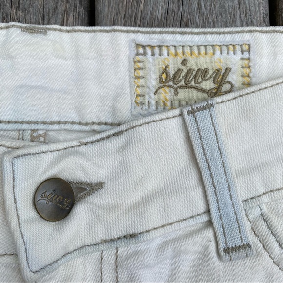 Siwy Denim Camilla Shorts - Picture 5 of 9